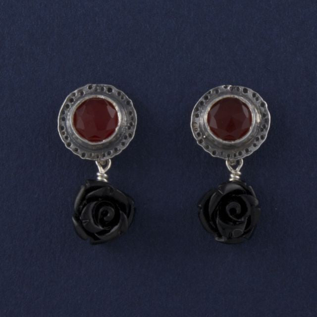 gemstone stud earrings onyx and carnelian - Portobello Lane