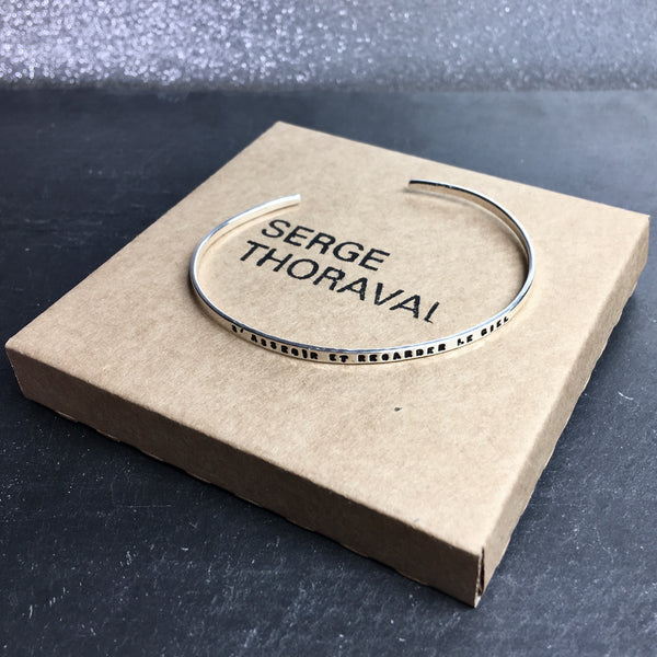 s'asseoir bracelet ouvert fin - Portobello Lane